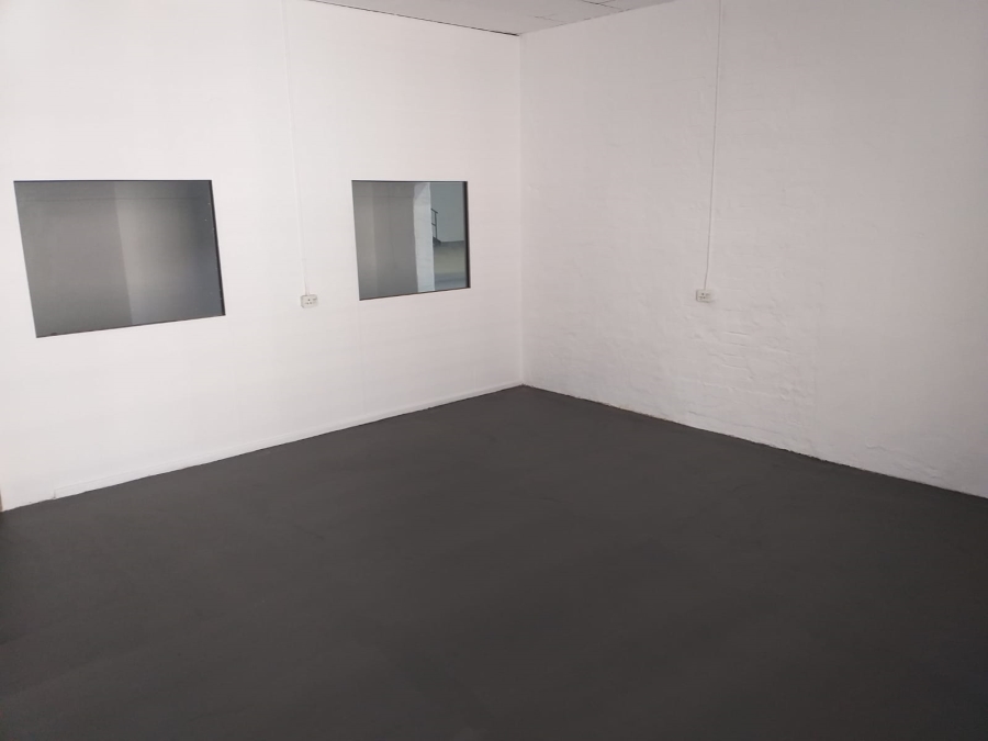 To Let Commercial Property for Rent in Paarden Eiland Western Cape